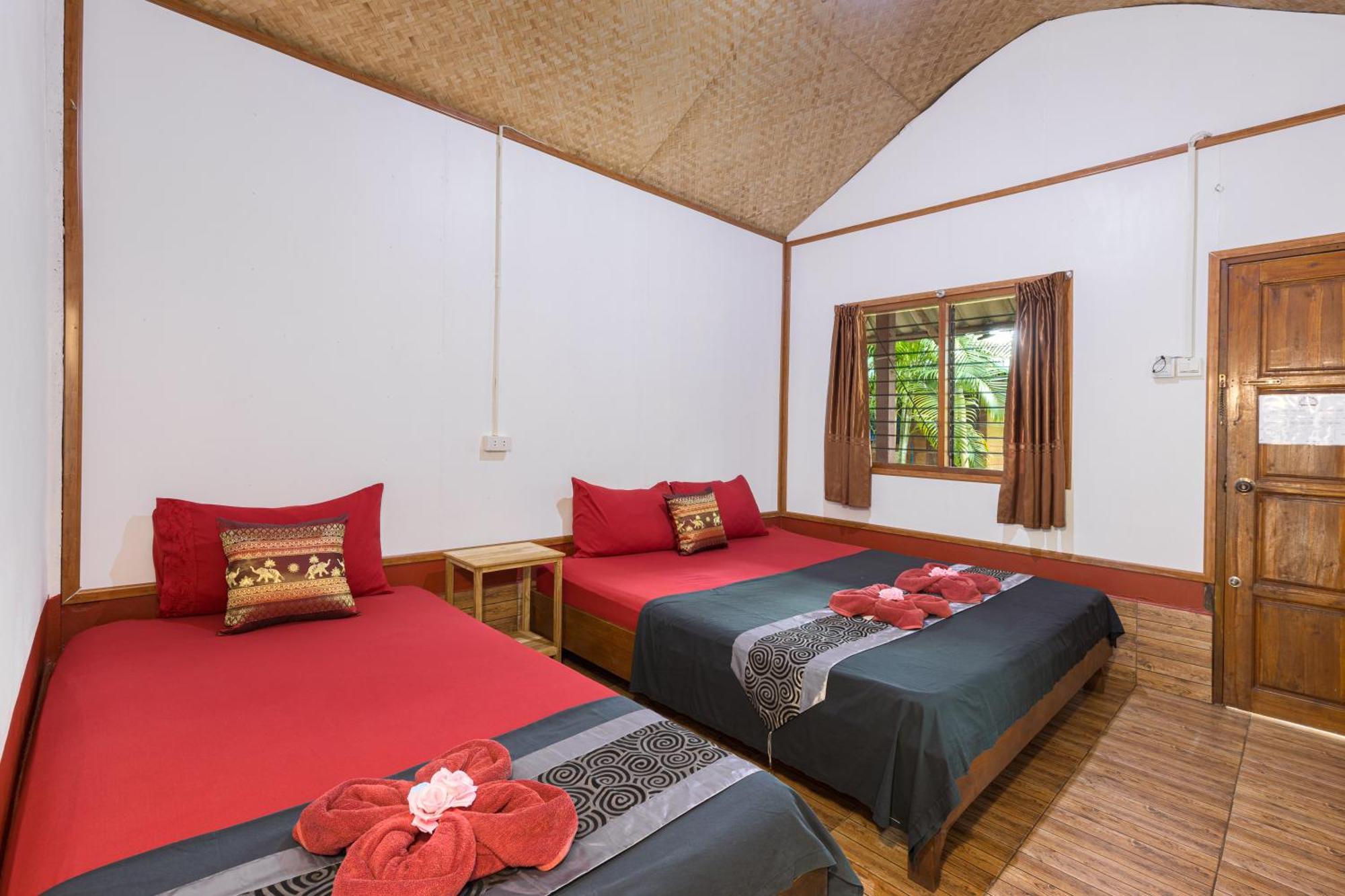 Family Song Koh Lipe Hotel Ngoại thất bức ảnh