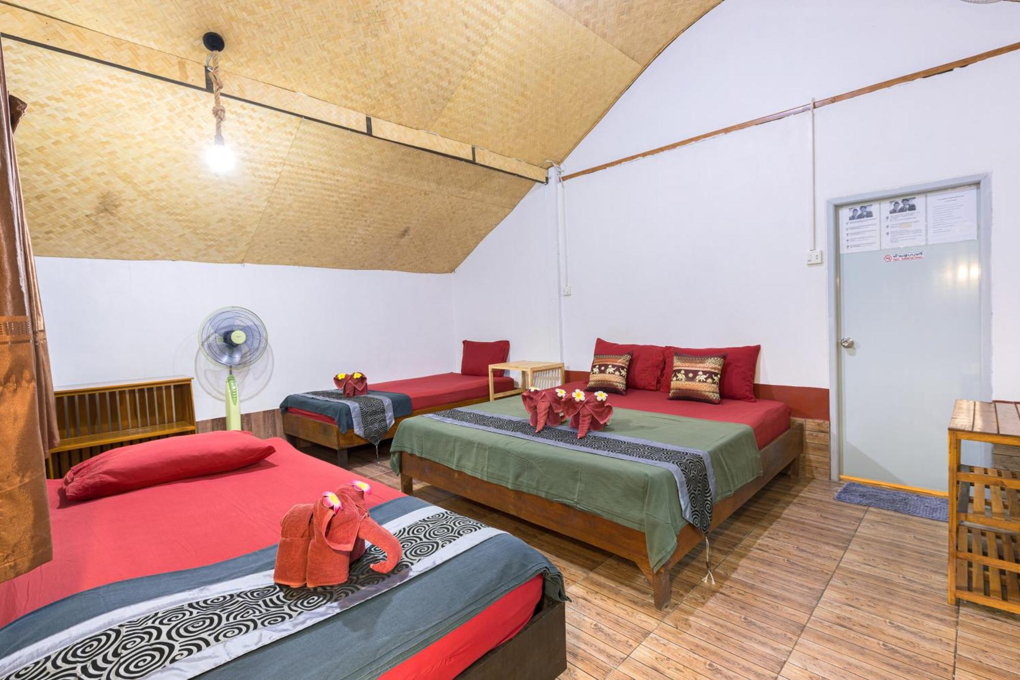Family Song Koh Lipe Hotel Ngoại thất bức ảnh