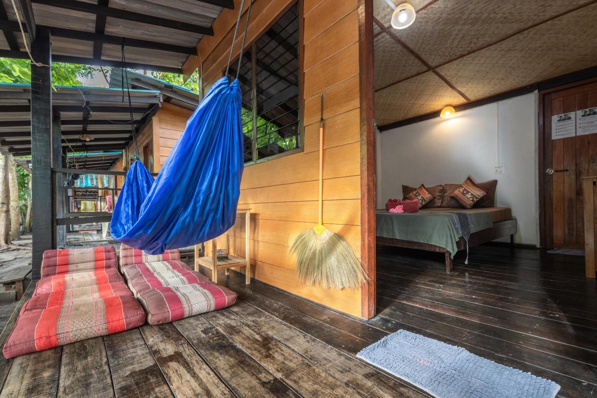 Family Song Koh Lipe Hotel Ngoại thất bức ảnh