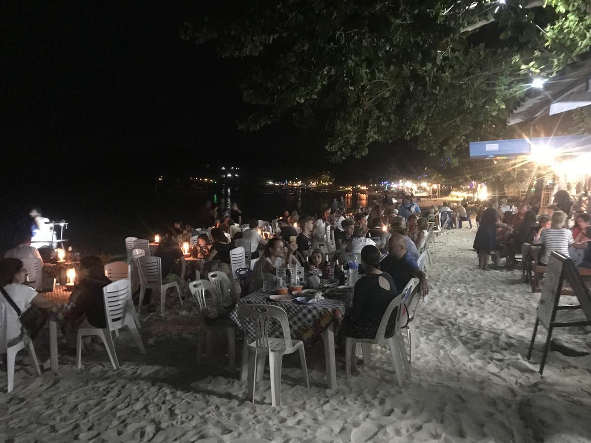 Family Song Koh Lipe Hotel Ngoại thất bức ảnh